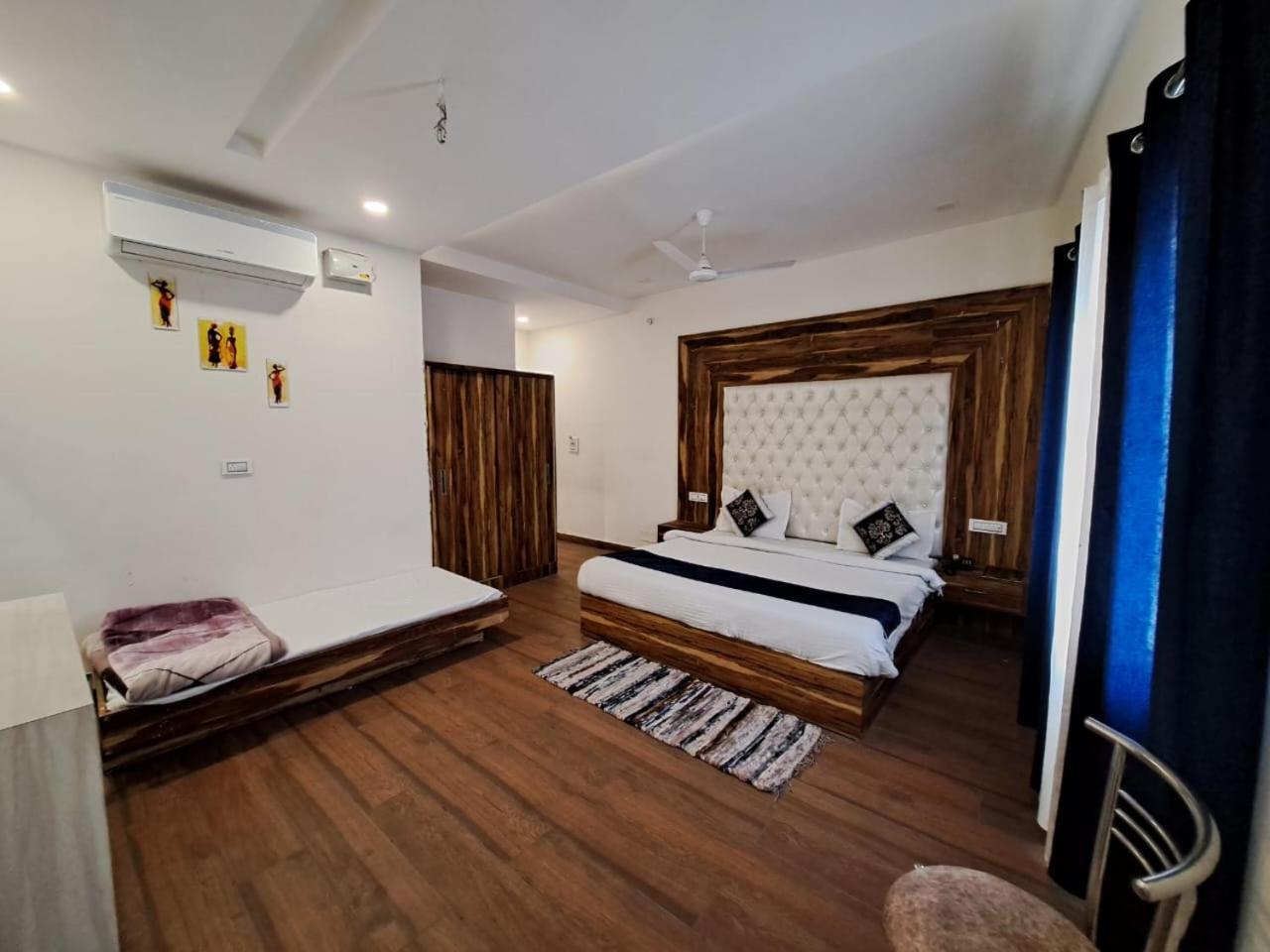 Hotel D Plaza Zirakpur Eksteriør bilde